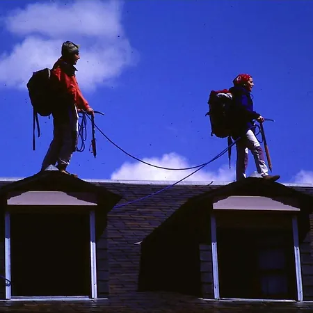 Hostel Pajaro L Castejón de Sos